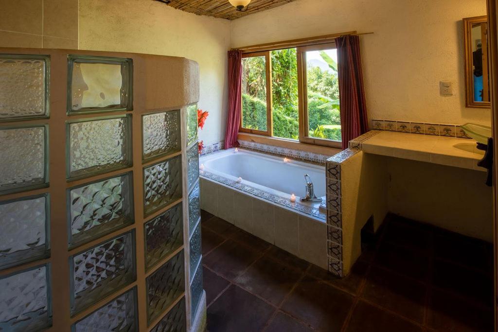 Jenna'S River Bed And Breakfast Jucanya Екстер'єр фото